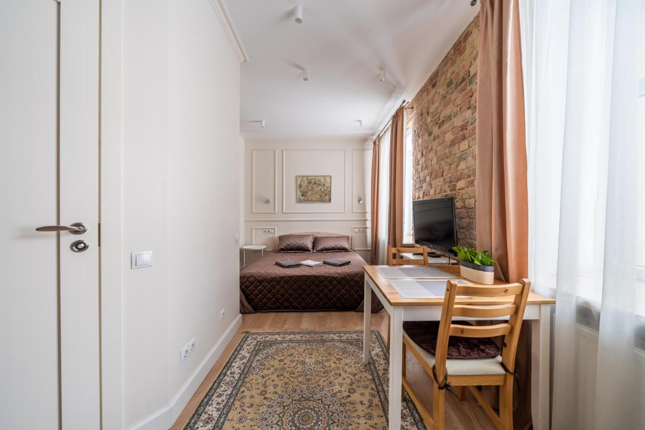 Stylish Studio Close To City Center, Cafes & Parks & Local Dining Рига Екстер'єр фото